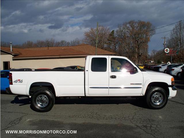 2006 GMC Sierra V8 R-design