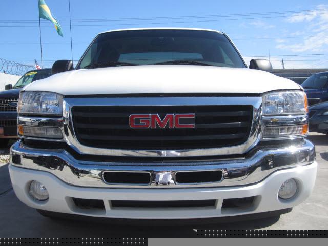 2006 GMC Sierra CREW CAB SLT