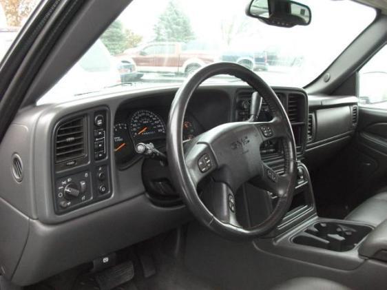 2006 GMC Sierra Unknown