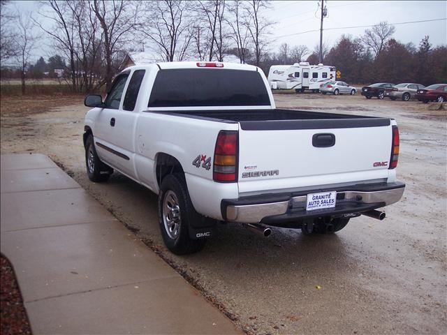 2006 GMC Sierra LS S