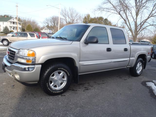 2006 GMC Sierra SLT