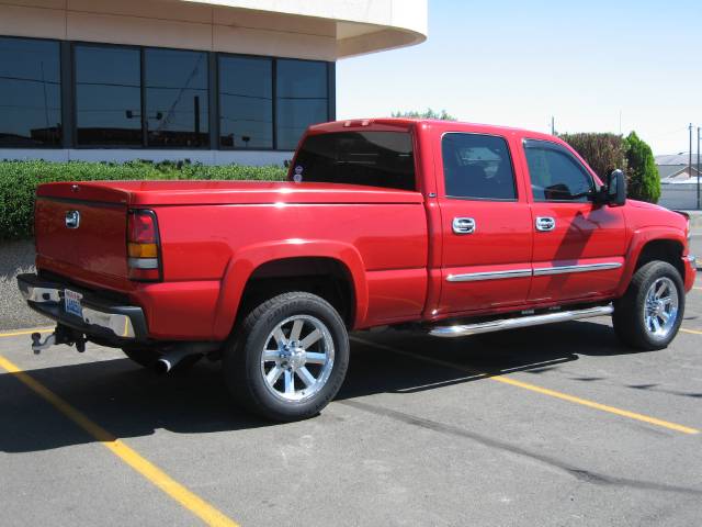 2006 GMC Sierra SLT