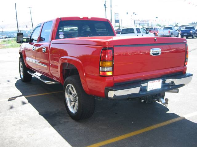 2006 GMC Sierra SLT