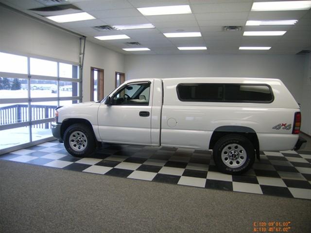 2006 GMC Sierra Luggage Rack