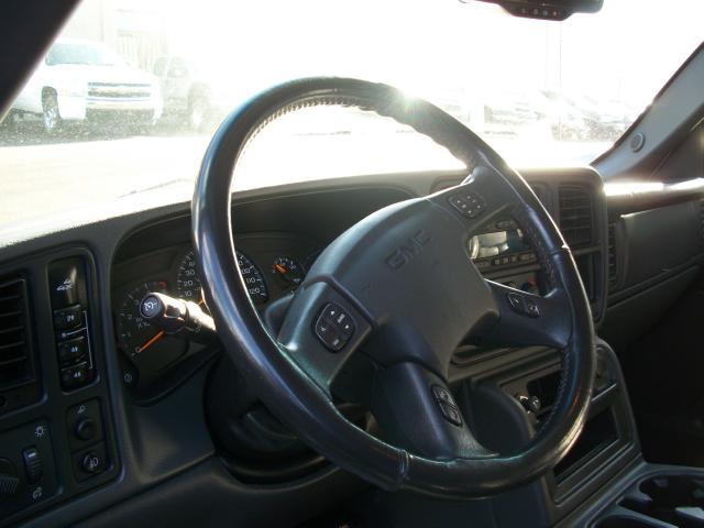 2006 GMC Sierra SLE Sierra 2WD