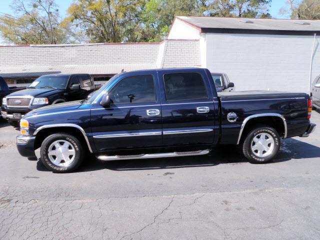 2006 GMC Sierra CREW CAB SLT