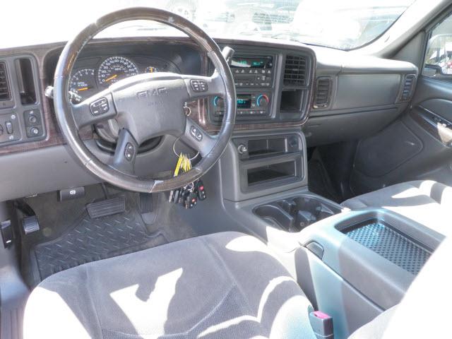 2006 GMC Sierra CREW CAB SLT