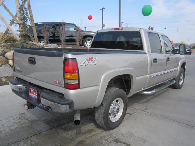 2006 GMC Sierra SLT