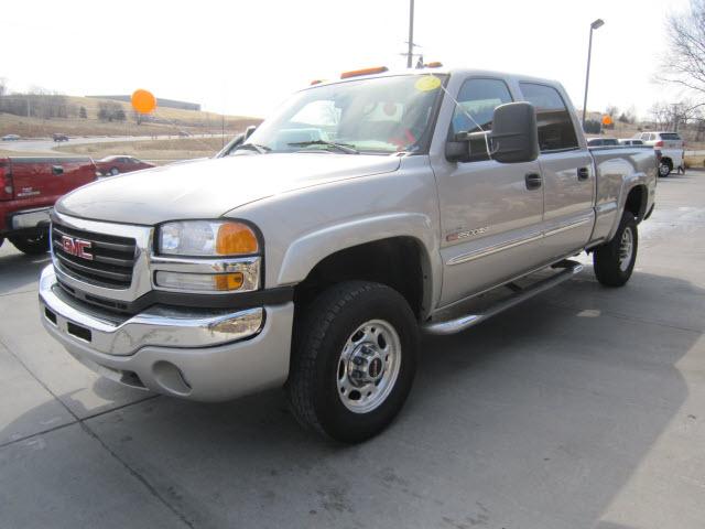 2006 GMC Sierra SLT