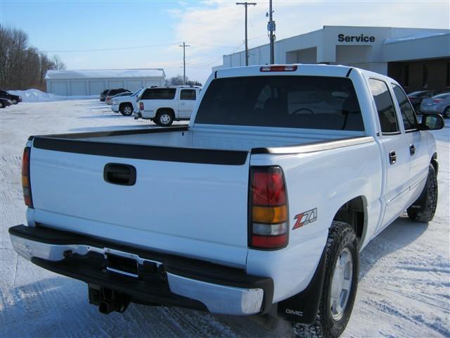 2006 GMC Sierra Unknown