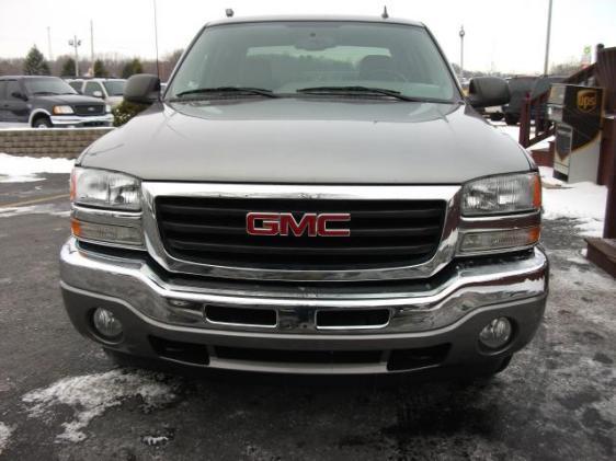 2006 GMC Sierra Unknown