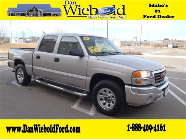 2006 GMC Sierra 4dr Sdn I4 Auto EX