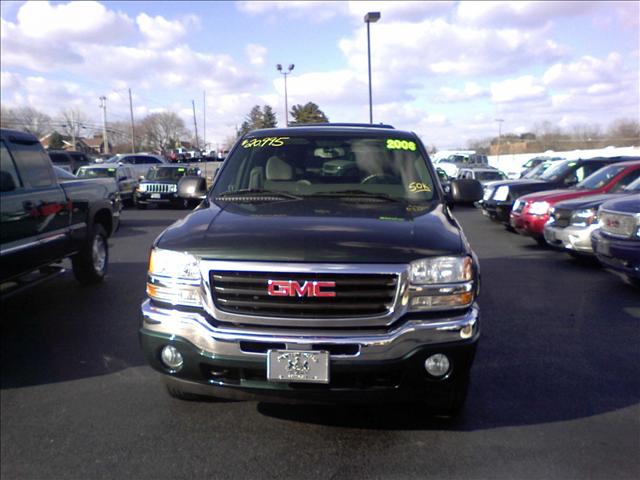 2006 GMC Sierra Laredo 2WD