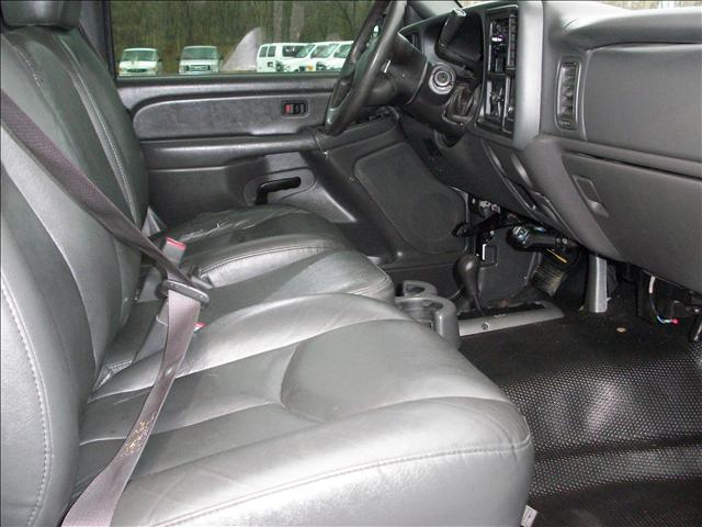 2006 GMC Sierra Base