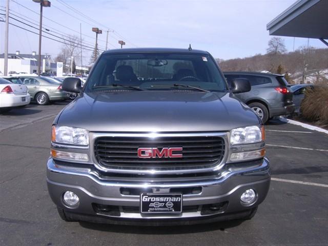 2006 GMC Sierra SLT