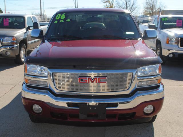 2006 GMC Sierra CREW CAB SLT