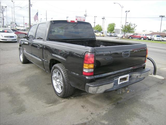 2006 GMC Sierra Unknown