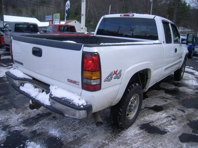 2006 GMC Sierra Unknown