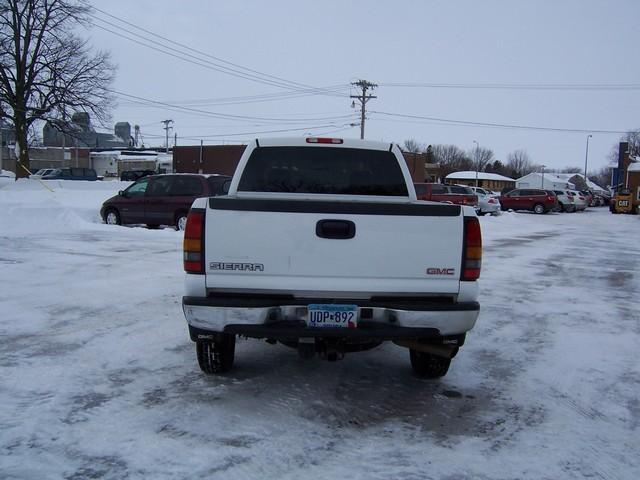 2006 GMC Sierra 45