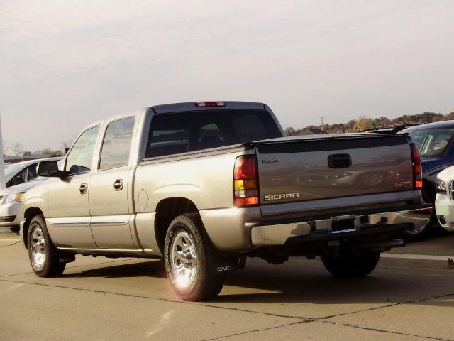 2006 GMC Sierra EX - Clean Carfax