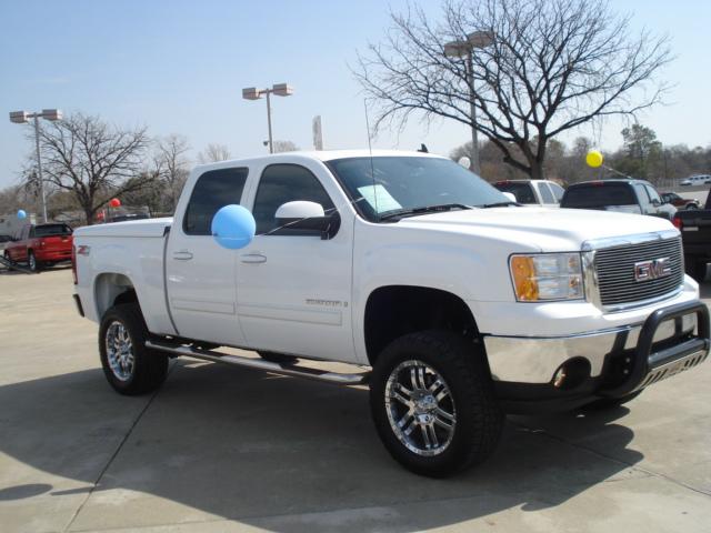 2007 GMC Sierra SLT