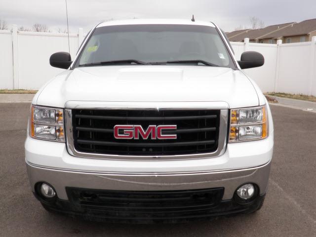 2007 GMC Sierra V8 R-design