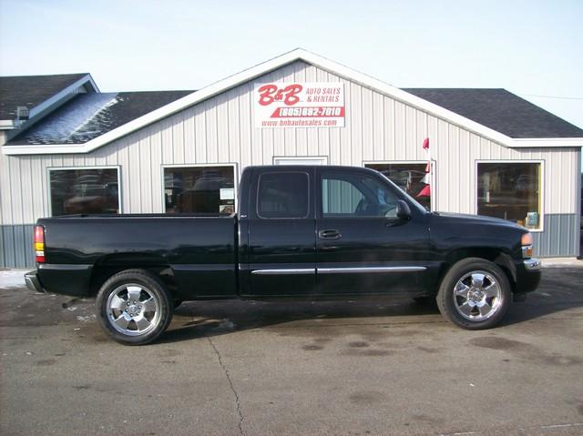 2007 GMC Sierra LS 2WD 4dr SUV