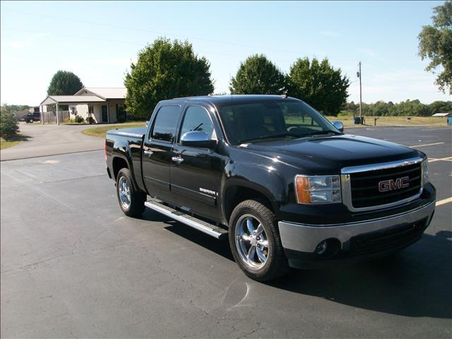 2007 GMC Sierra V8 R-design