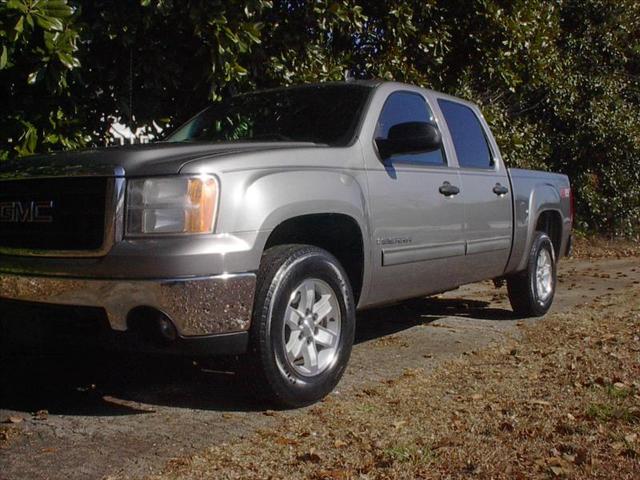 2007 GMC Sierra LS 2WD 4dr SUV