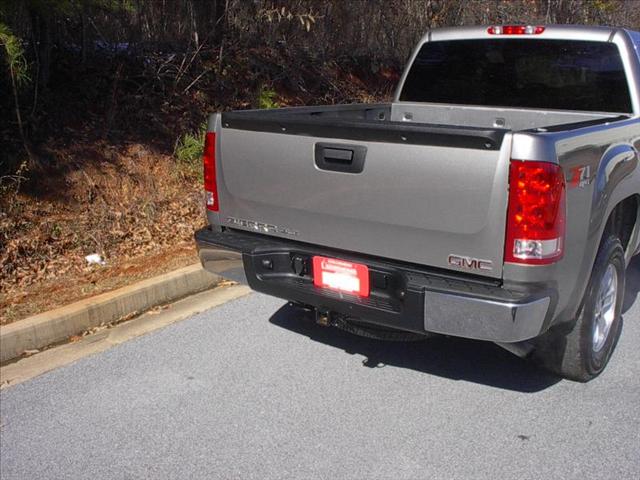 2007 GMC Sierra LS 2WD 4dr SUV