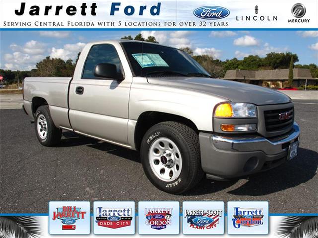 2007 GMC Sierra WGN 4.6 HSE