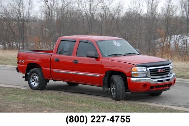 2007 GMC Sierra 2dr Roadster 5.0L Silver Arrow