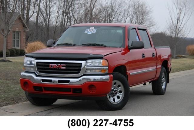 2007 GMC Sierra 2dr Roadster 5.0L Silver Arrow