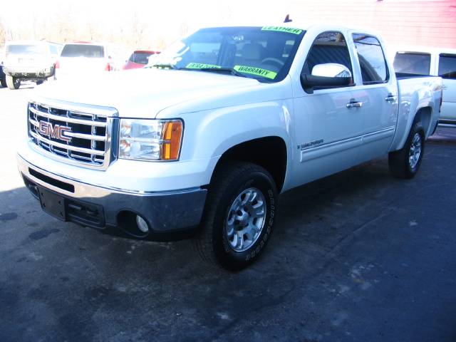 2007 GMC Sierra LS 2WD 4dr SUV