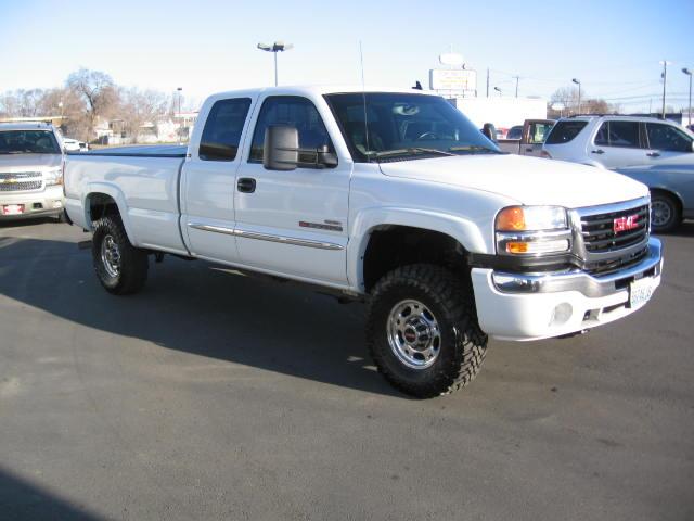 2007 GMC Sierra LS 2WD 4dr SUV