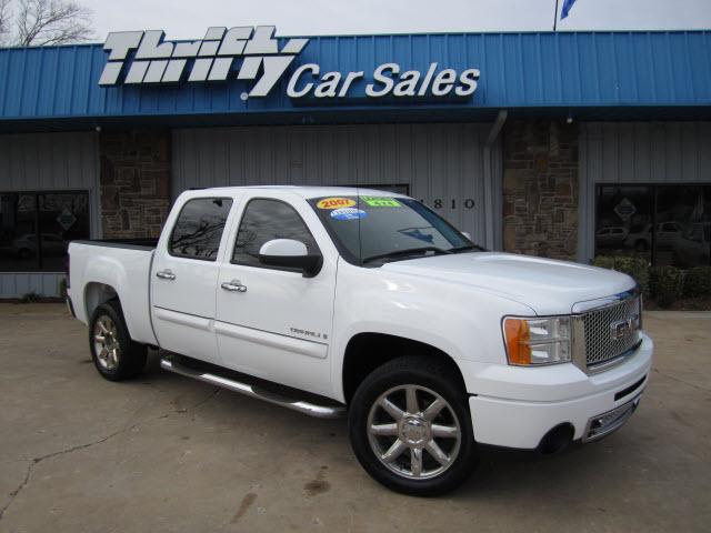 2007 GMC Sierra EX Sedan 4D