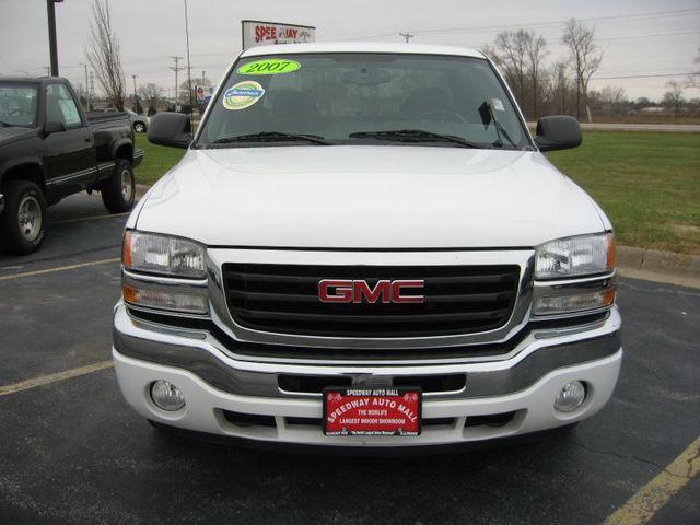 2007 GMC Sierra C300 4dr Sdn 3.0L Sport 4matic AWD Sedan