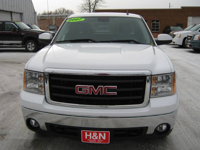 2007 GMC Sierra SLT