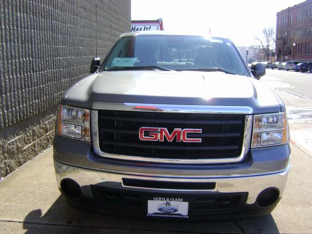 2009 GMC Sierra Unknown