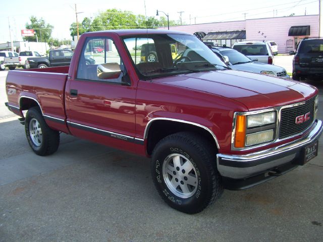 1991 GMC Sierra 1500 Reg Cab 112 WB 4WD SLT