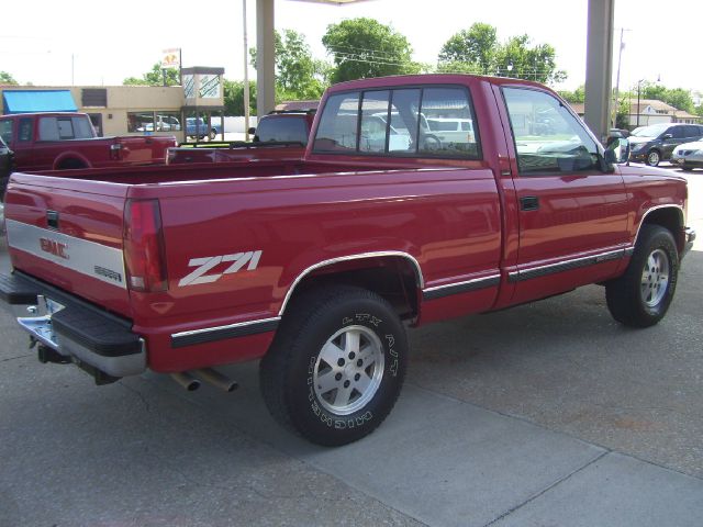 1991 GMC Sierra 1500 Reg Cab 112 WB 4WD SLT