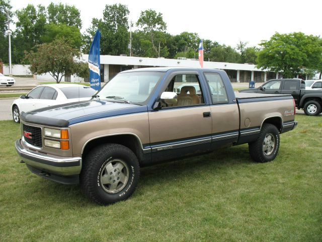 1994 GMC Sierra 1500 Denali Pickup 4D 6 1/2 Ft