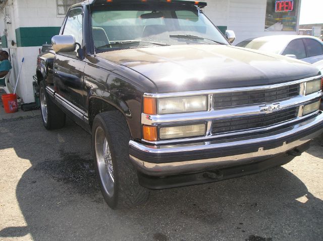 1994 GMC Sierra 1500 4dr Sdn Auto (natl) Hatchback