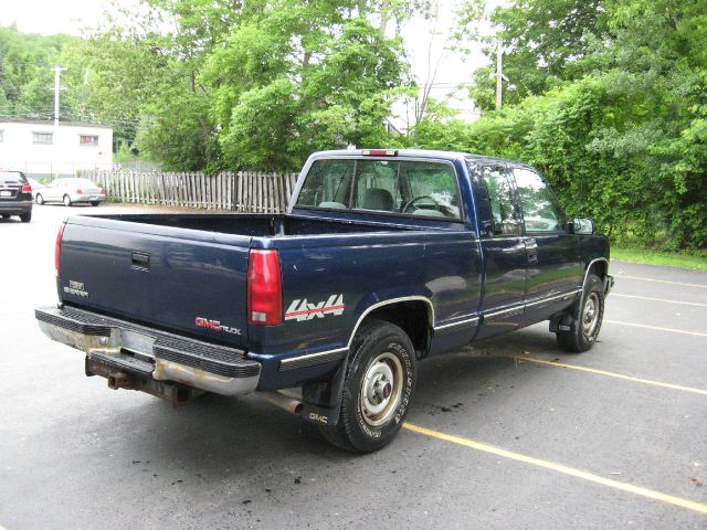 1995 GMC Sierra 1500 Denali Pickup 4D 6 1/2 Ft