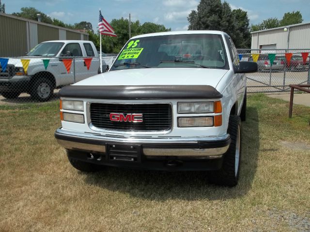 1995 GMC Sierra 1500 Denali Pickup 4D 6 1/2 Ft