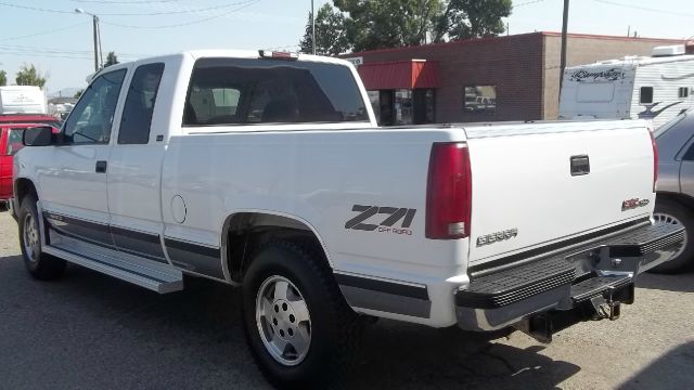 1995 GMC Sierra 1500 Denali Pickup 4D 6 1/2 Ft