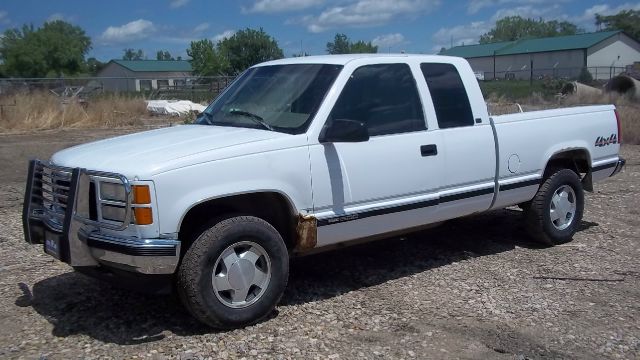 1996 GMC Sierra 1500 Denali Pickup 4D 6 1/2 Ft