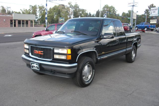 1996 GMC Sierra 1500 Denali Pickup 4D 6 1/2 Ft