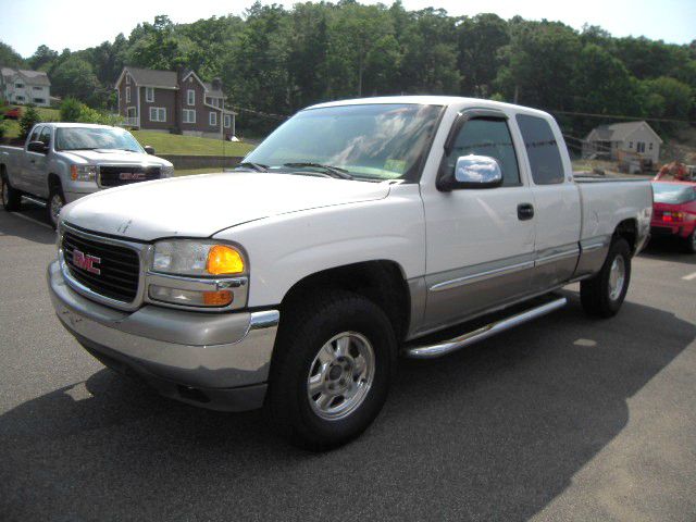 2000 GMC Sierra 1500 XLT Eddie