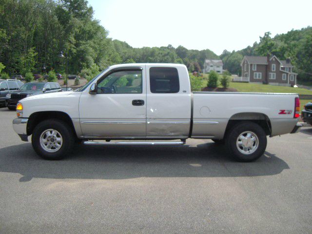 2000 GMC Sierra 1500 XLT Eddie